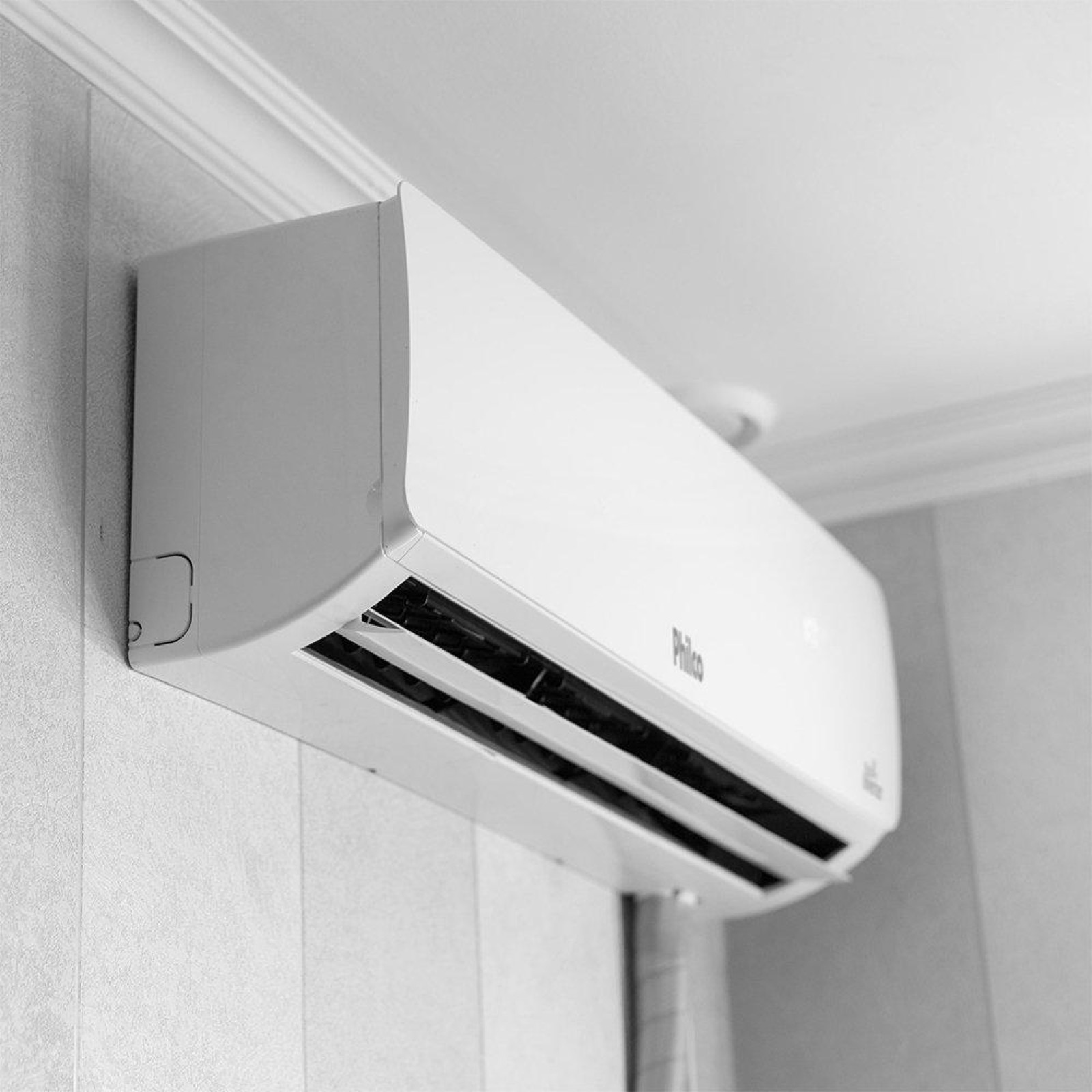 Evaporadora de ar-condicionado split instalada na parede